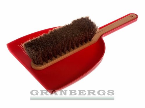 Iris Hantverk Dust Pan and Brush Set Red 1340-01